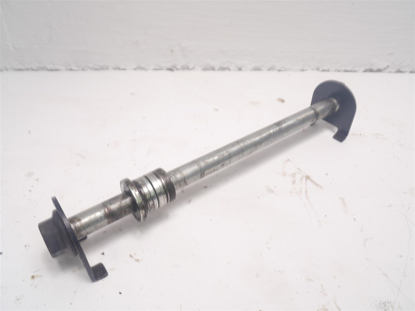 LEXMOTO LXR 125 2021-2022 REAR WHEEL SPINDLE