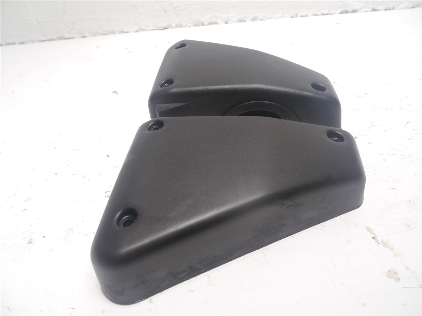 YAMAHA FZS600 1998-2001 AIRBOX END COVERS X 2