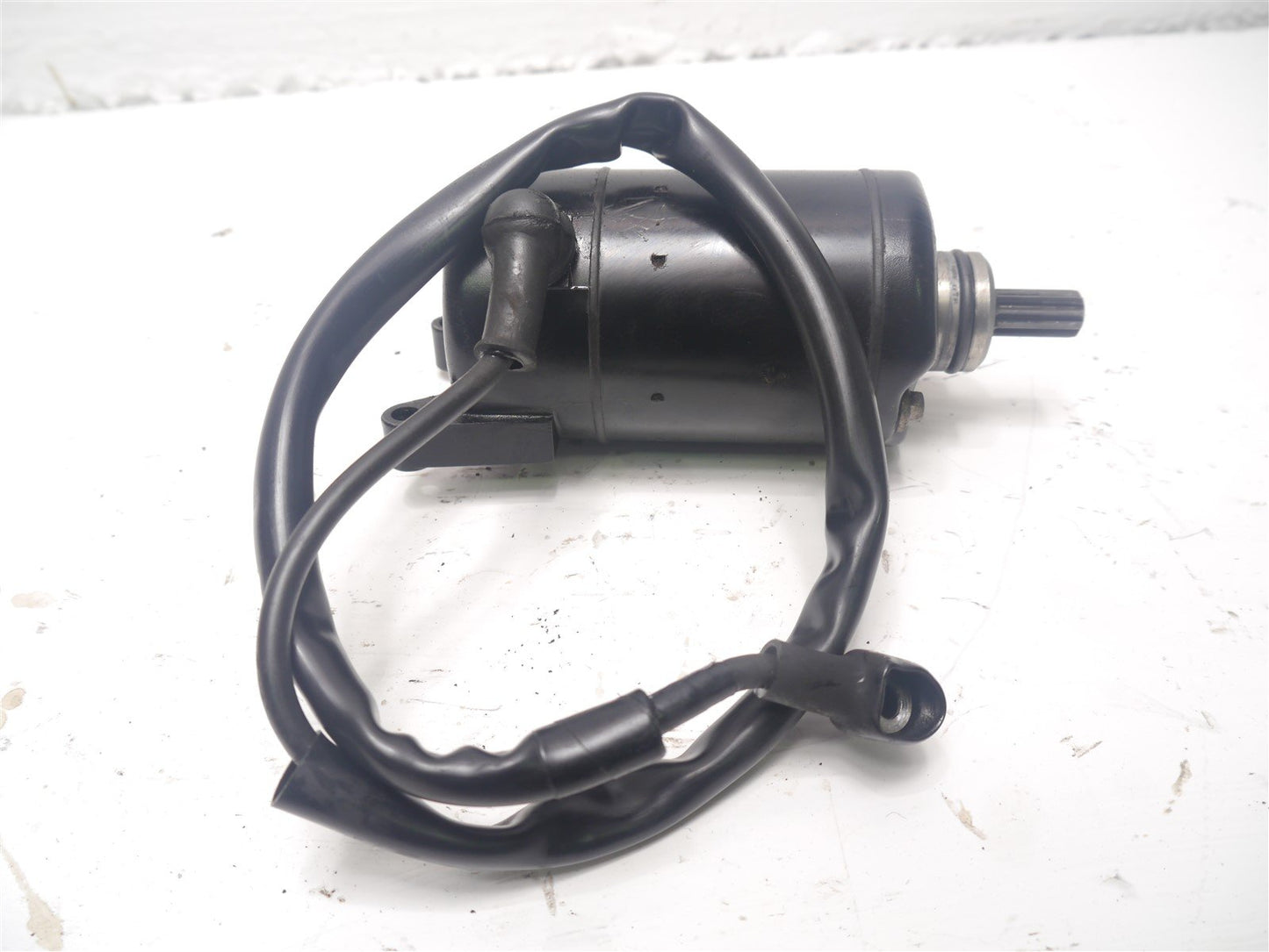 YAMAHA FZS600 1998-2001 STARTER MOTOR AND LEAD