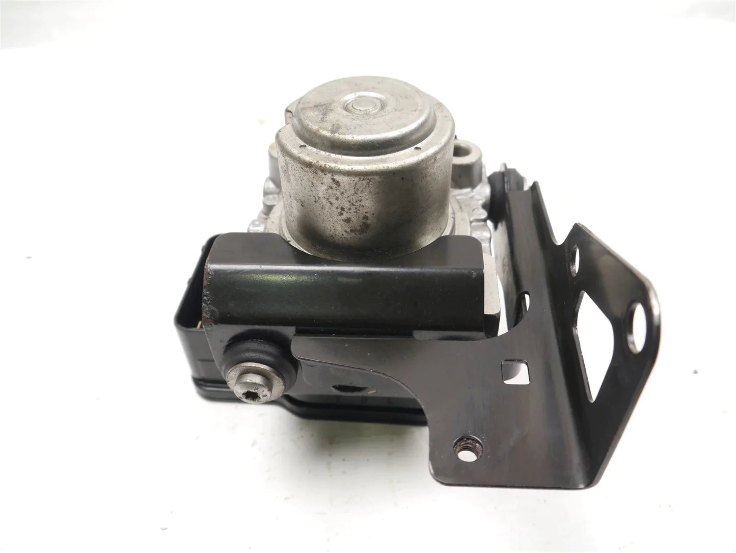 TRIUMPH SPRINT GT 1050 2010-2017 ABS PUMP