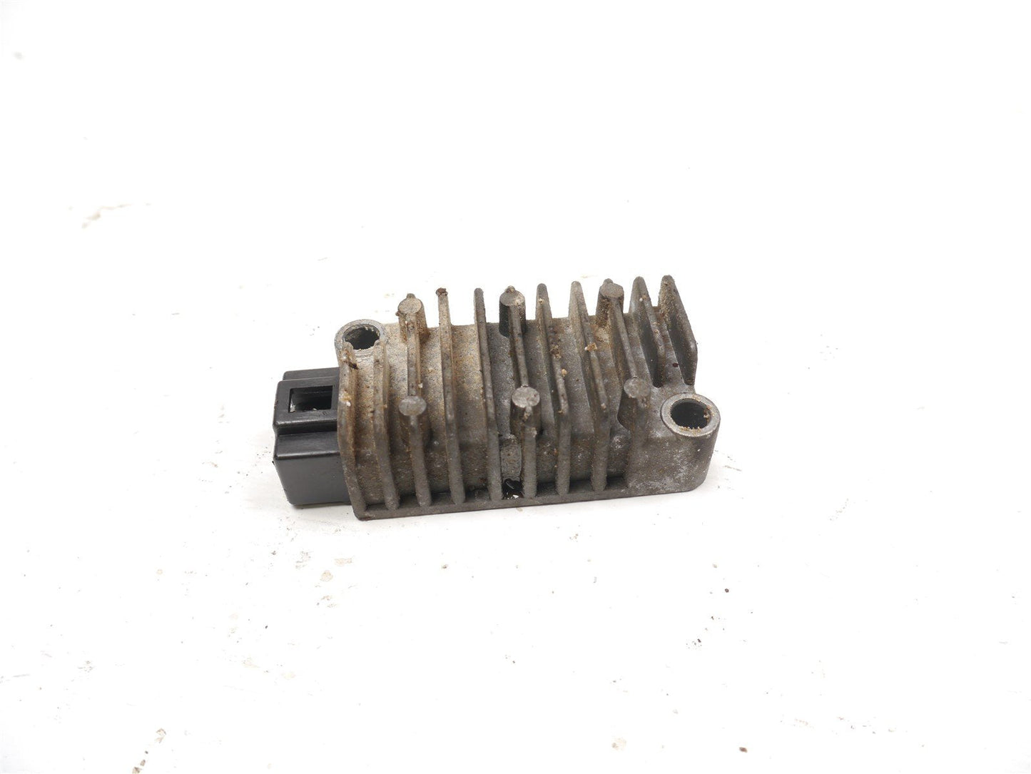 YAMAHA MT125 2014-2018 VOLTAGE REGULATOR RECTIFIER