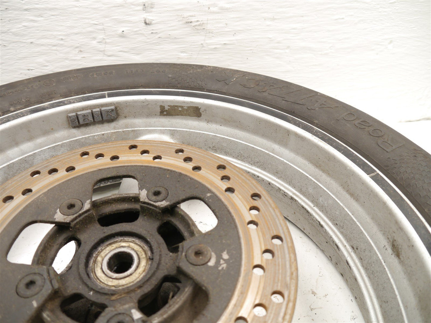 SUZUKI GSX 750 F KATANA 1998-2006 REAR WHEEL
