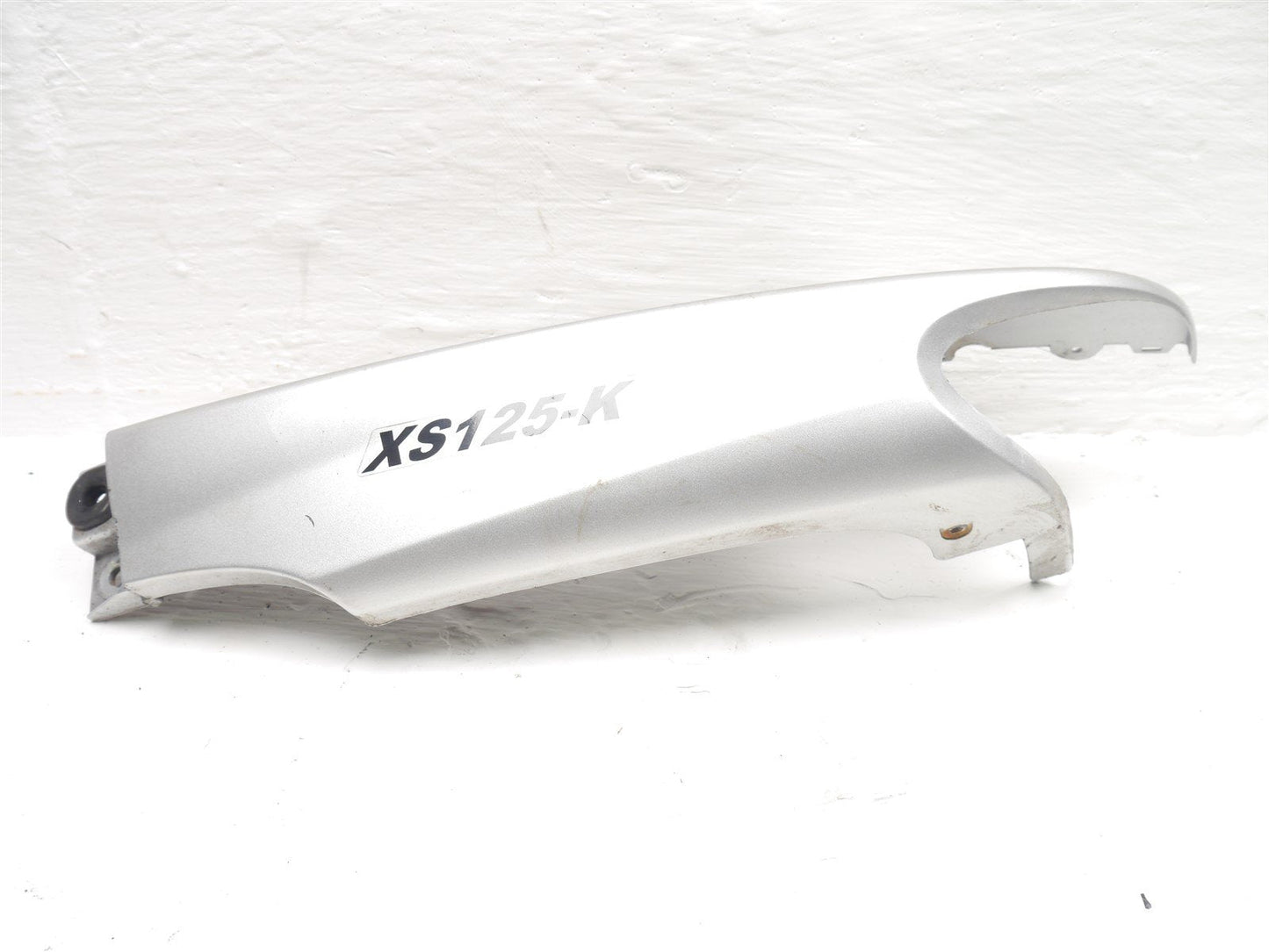 SYM XS125 K LEFT SEAT FAIRING