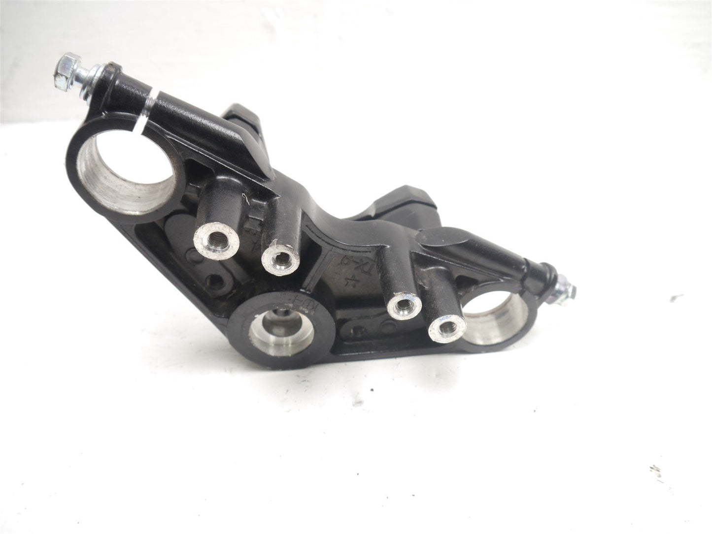 LEXMOTO ASSAULT 125 EFI 2019-2022 TOP FORK YOKE & BAR CLAMPS