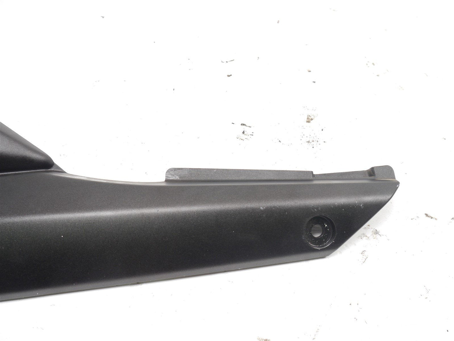 SUZUKI GSF 650 BANDIT 2005-2006 LEFT SIDE PANEL