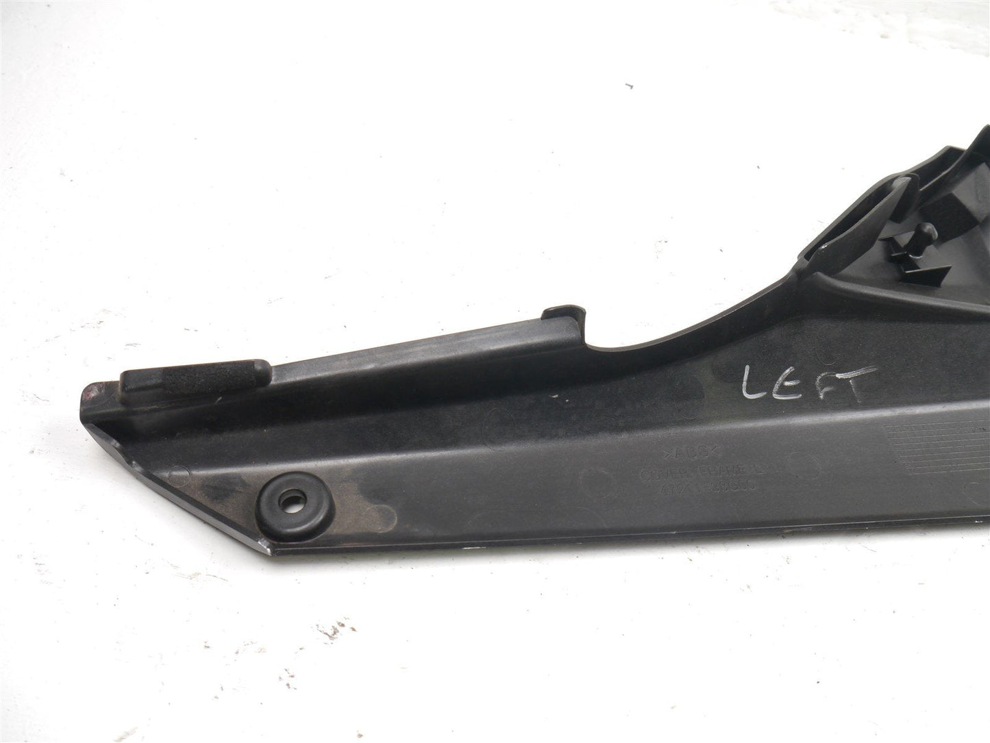 SUZUKI GSF 650 BANDIT 2005-2006 LEFT SIDE PANEL