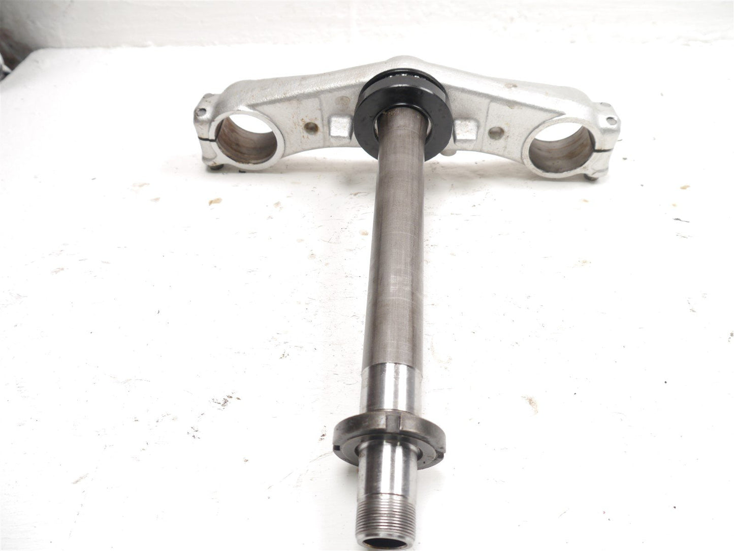 SUZUKI GSF 650 BANDIT 2005-2006 BOTTOM FORK YOKE