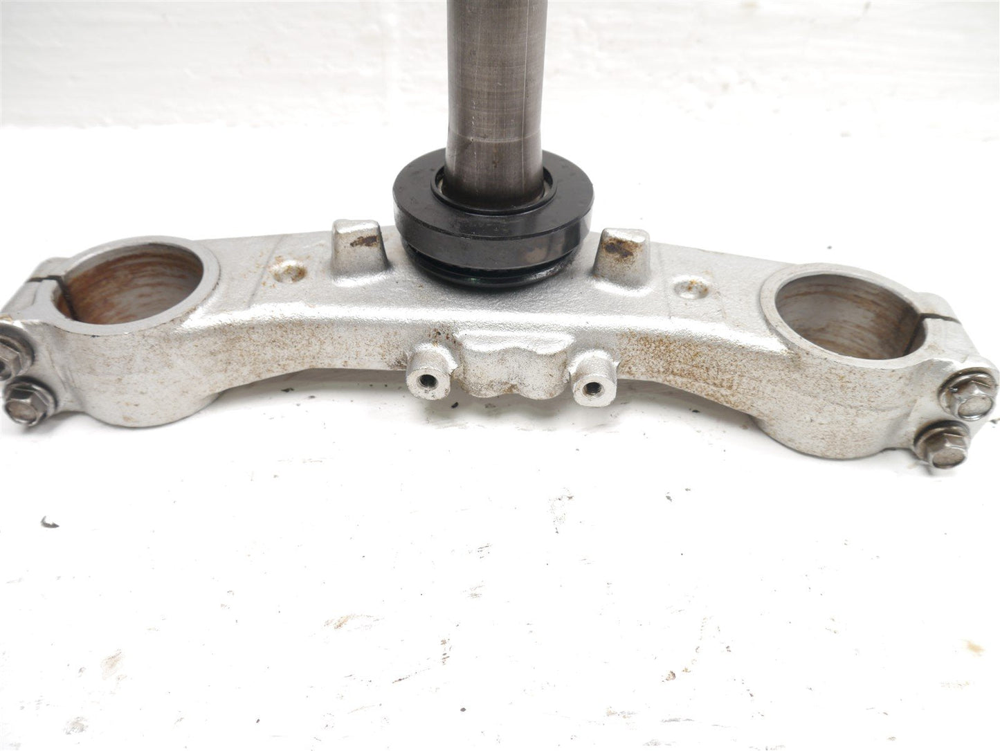 SUZUKI GSF 650 BANDIT 2005-2006 BOTTOM FORK YOKE