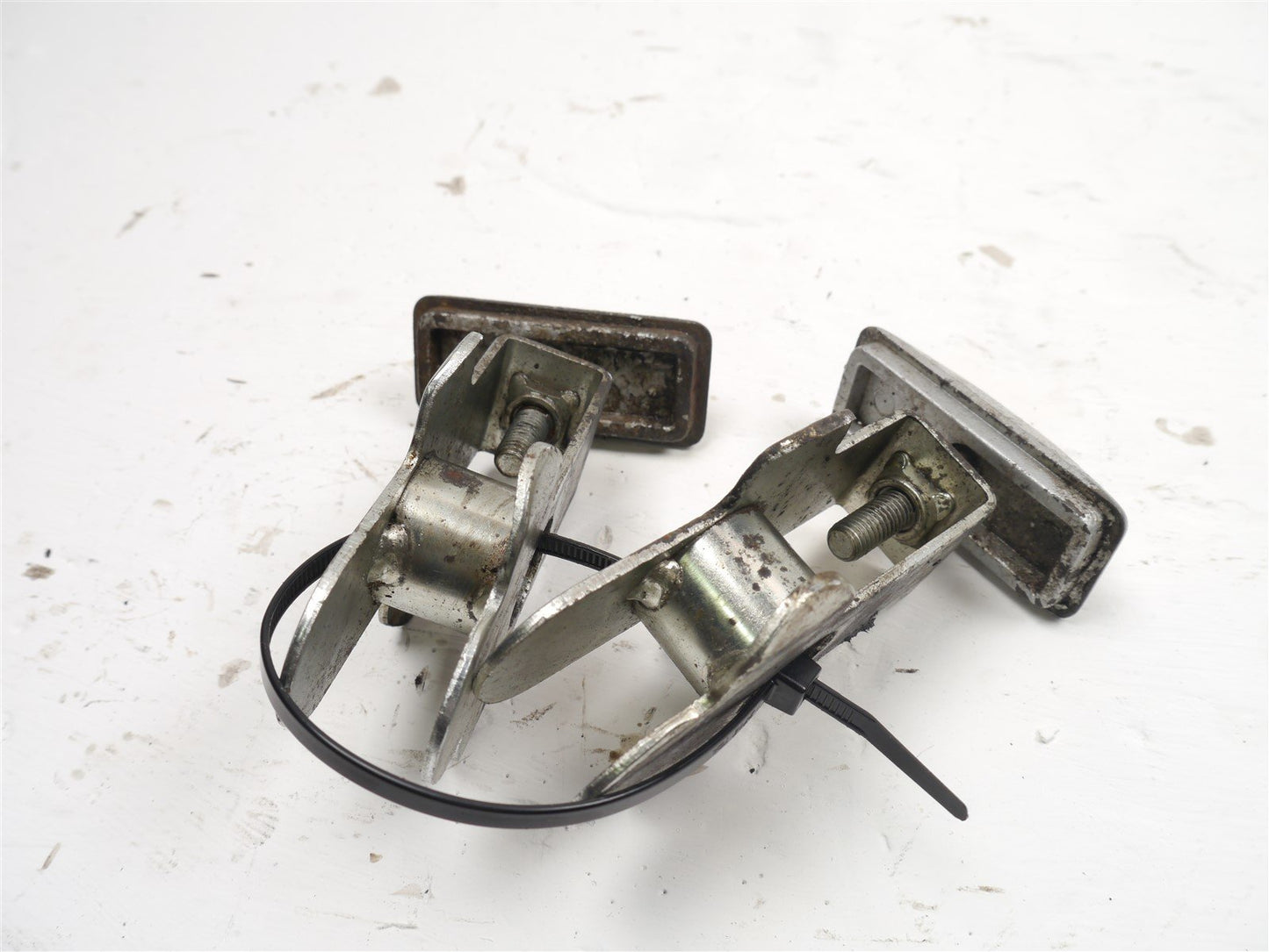 SUZUKI GSF 650 BANDIT 2005-2006 DRIVE CHAIN TENSIONERS