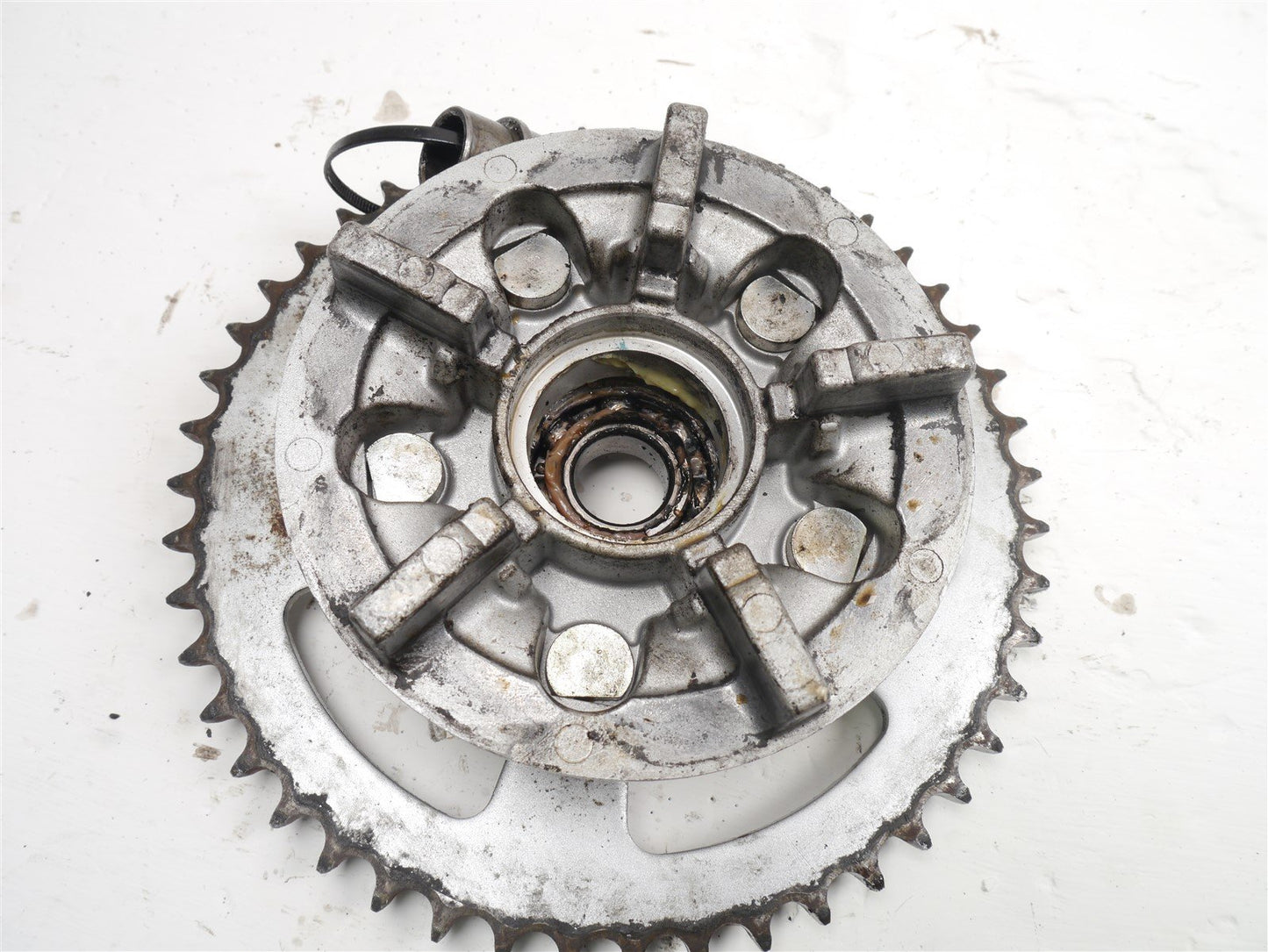 SUZUKI GSF 650 BANDIT 2005-2006 REAR SPROCKET CARRIER