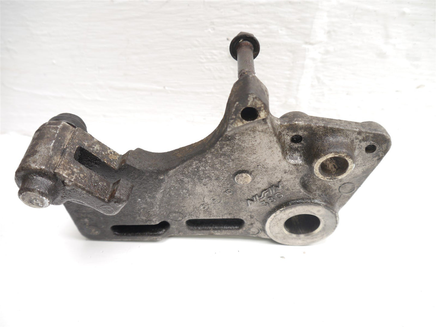 SUZUKI GSF 650 BANDIT 2005-2006 REAR BRAKE CALIPER MOUNT ABS