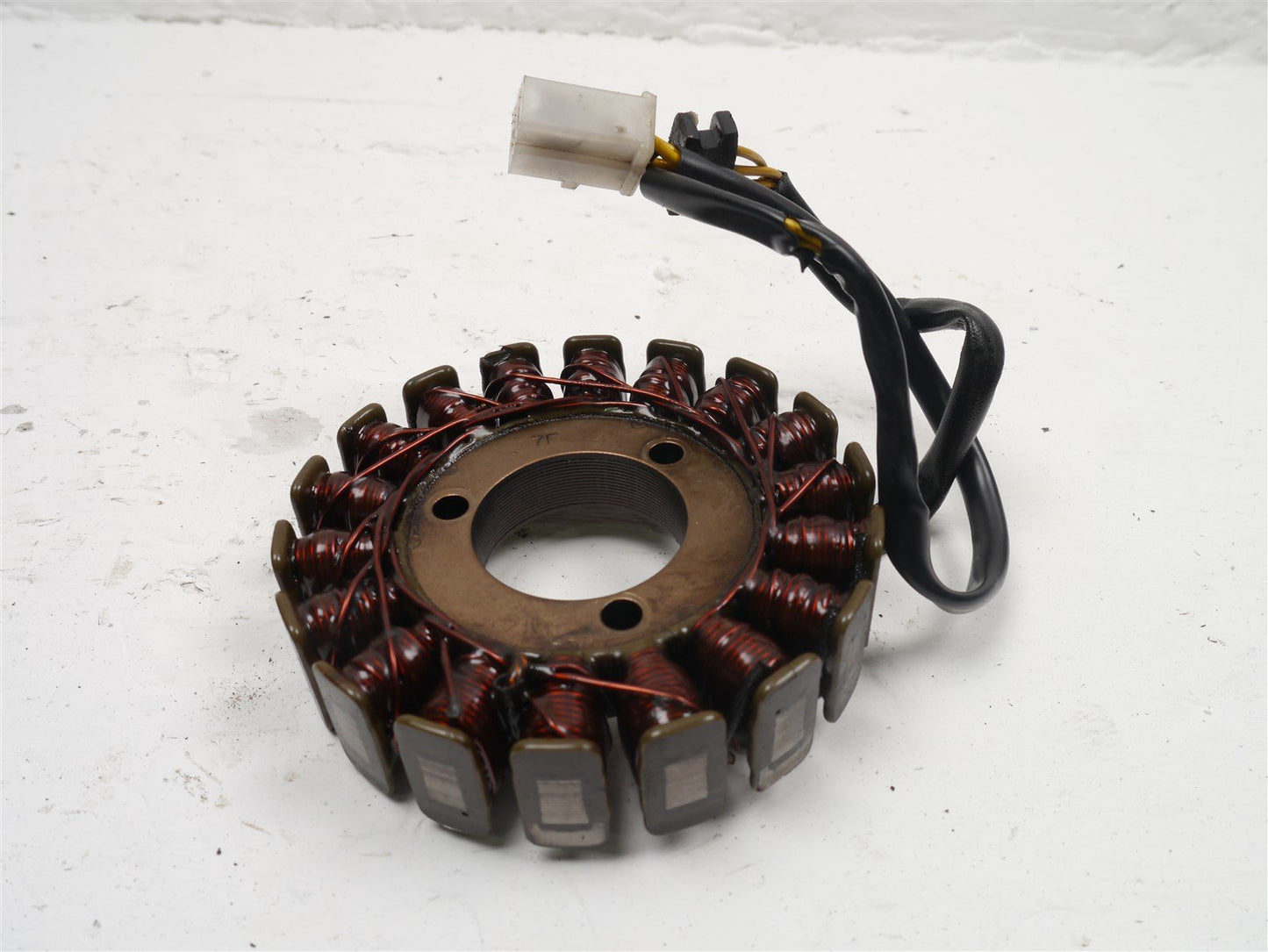 KAWASAKI ER-5 1997-2000 STATOR