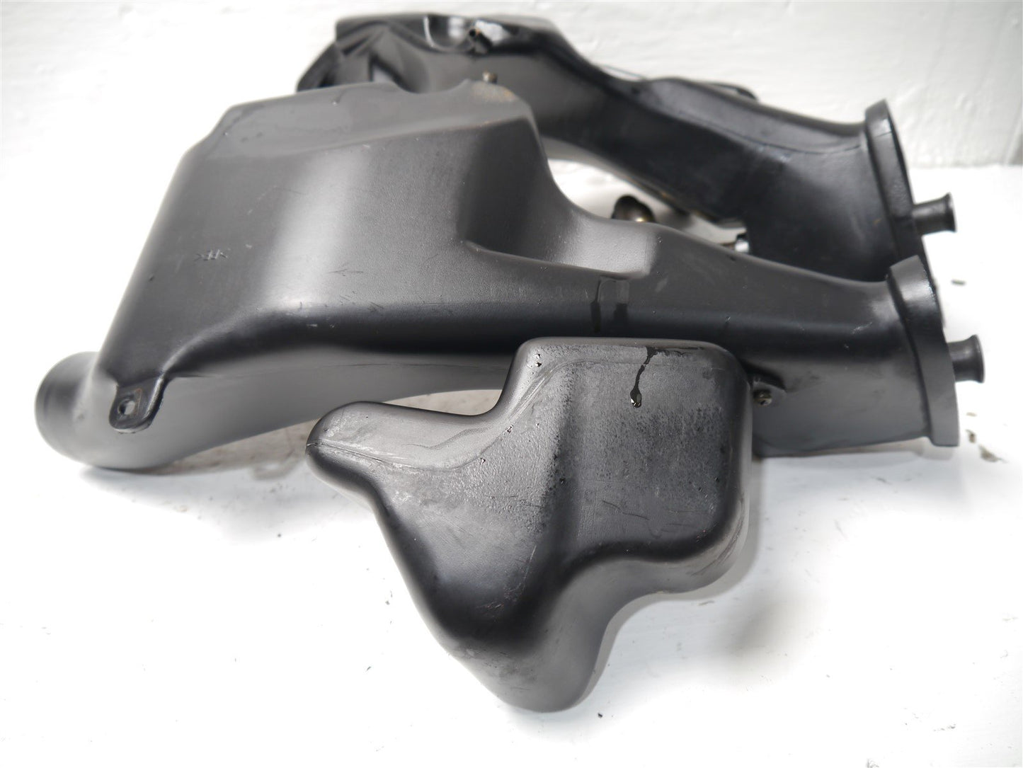 KAWASAKI ZZR1100 D 1993-2001 RAM AIR INTAKE CHAMBERS