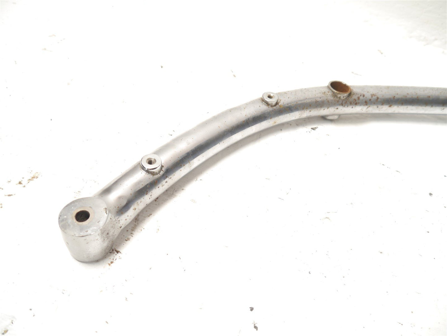 SUZUKI VS750 INTRUDER 1985-1991 LEFT REAR PEG HANGER