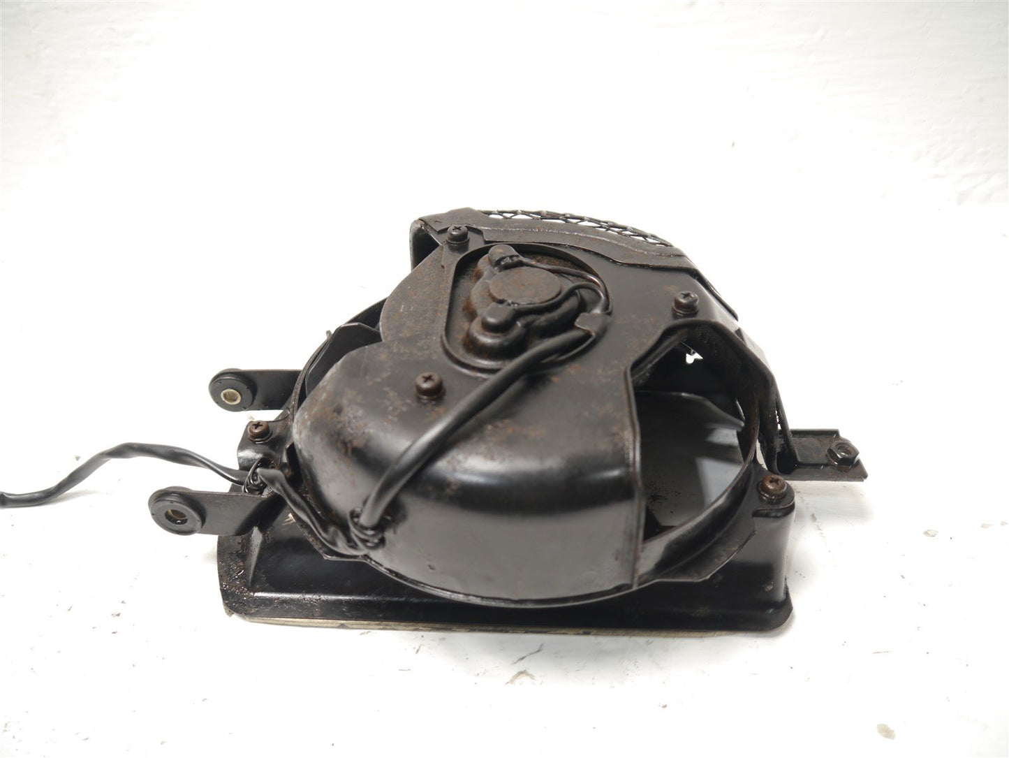 SUZUKI VS750 INTRUDER 1985-1991 RADIATOR FAN AND SHROUD