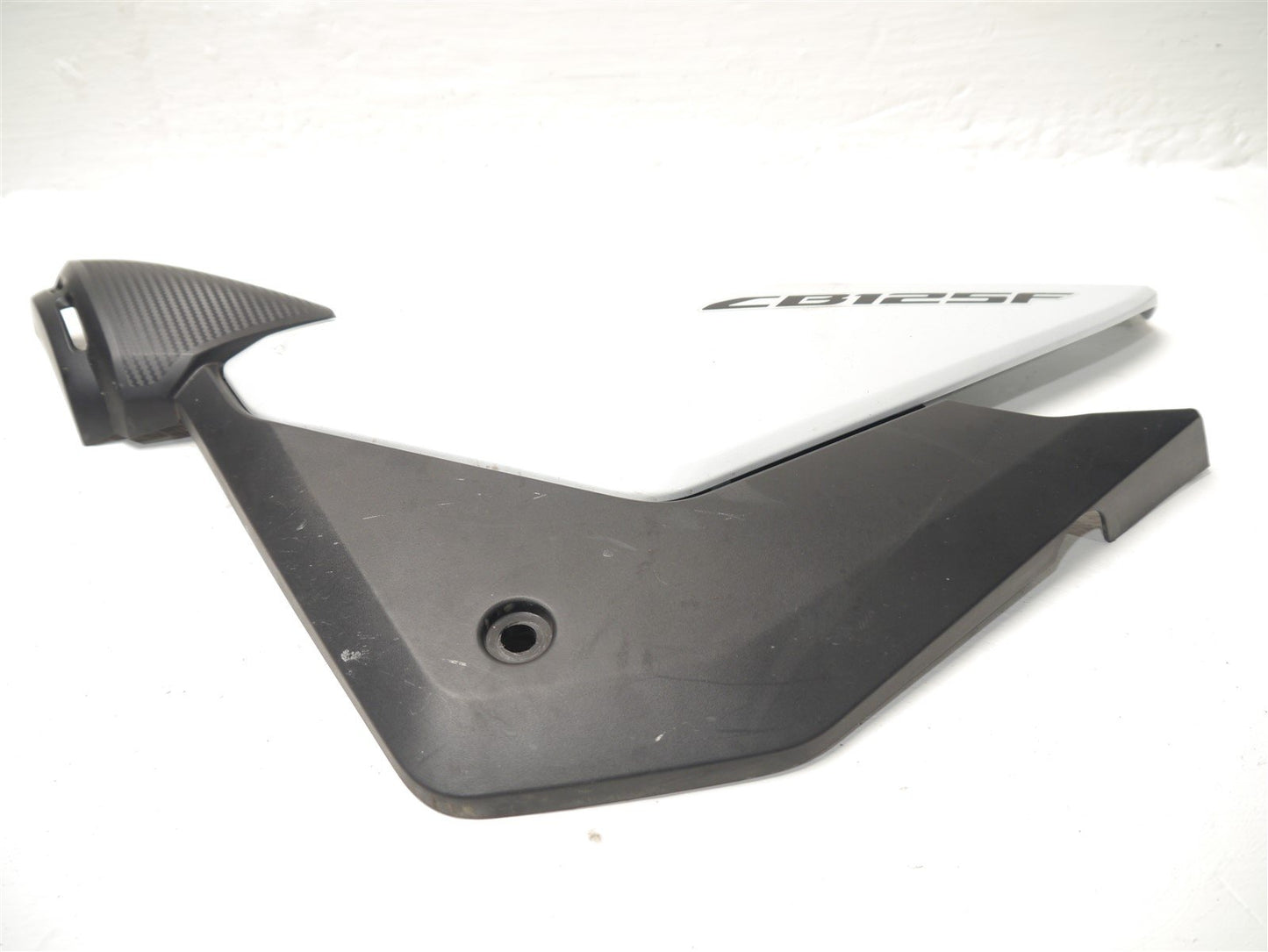 HONDA CB125F 2021-2023 LEFT SIDE PANEL