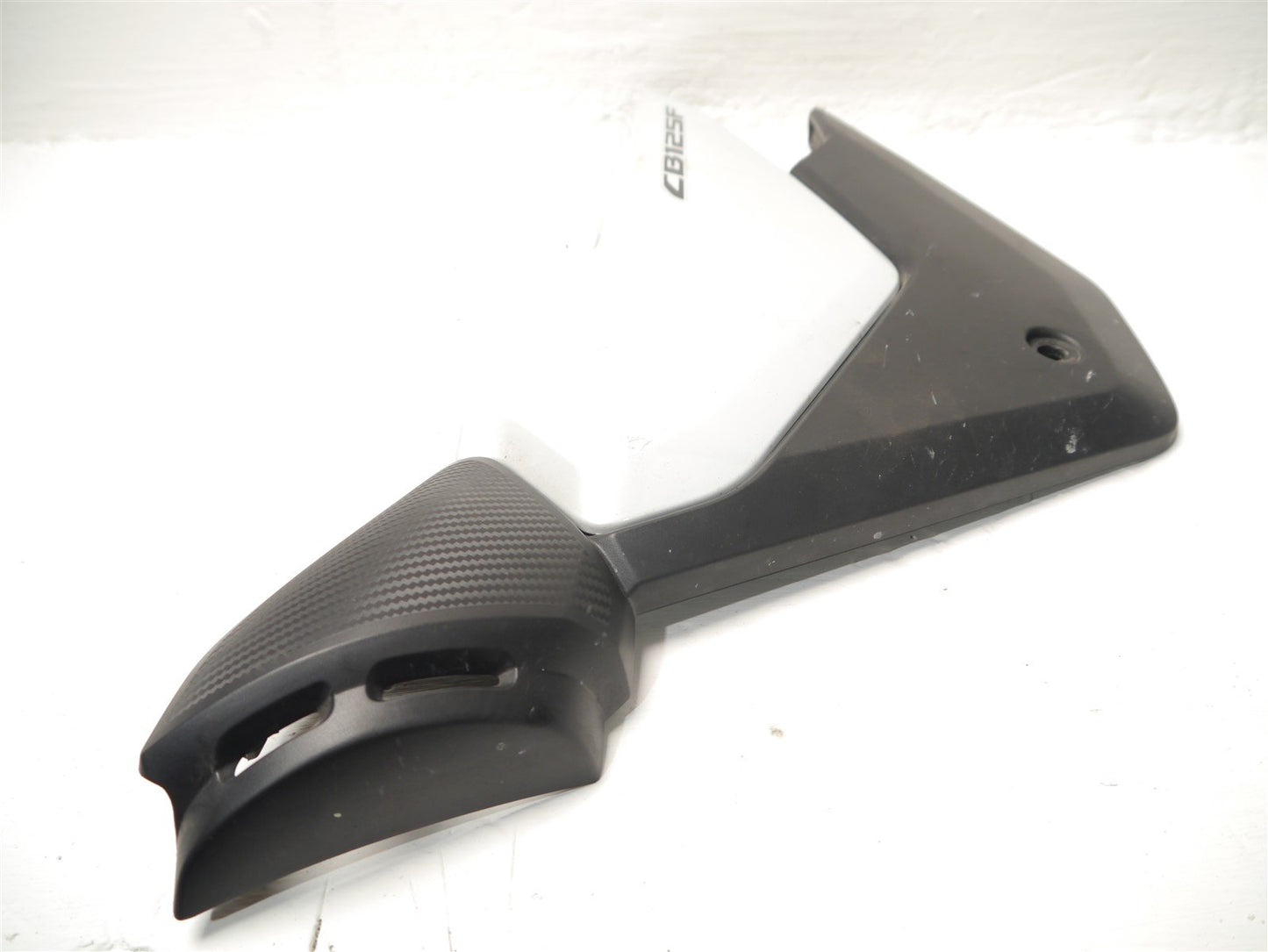 HONDA CB125F 2021-2023 LEFT SIDE PANEL