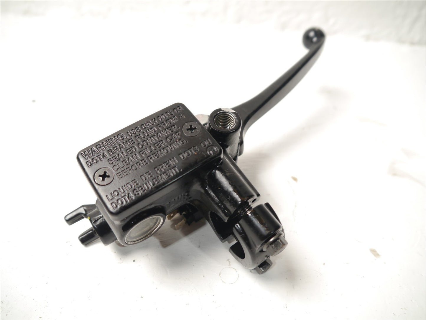 HONDA CB125F 2021-2023 FRONT BRAKE MASTER CYLINDER AND LEVER