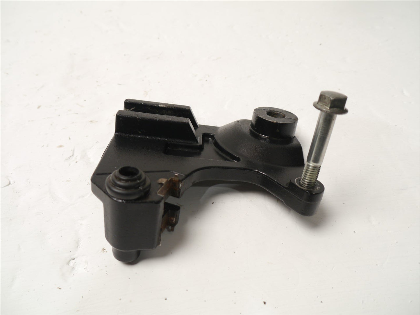 SINNIS AKUMA 125 2019-2021 REAR BRAKE CALIPER BRACKET
