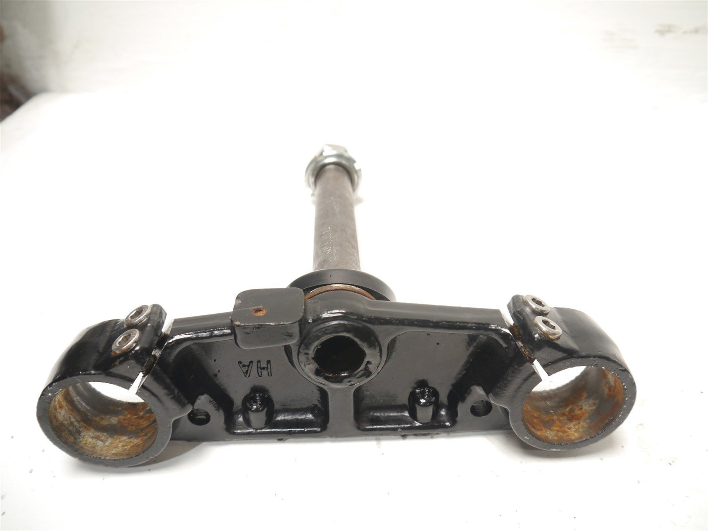 SINNIS AKUMA 125 2019-2021 BOTTOM FORK YOKE