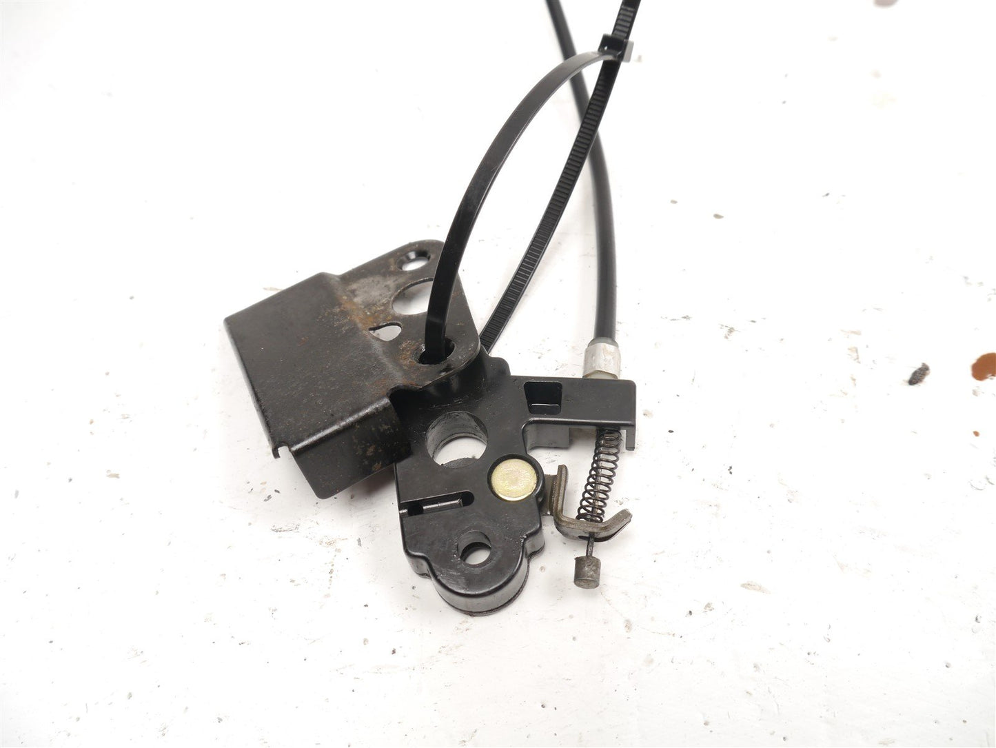 KAWASAKI ZX-6R G 1998-1999 SEAT LATCH AND CABLE