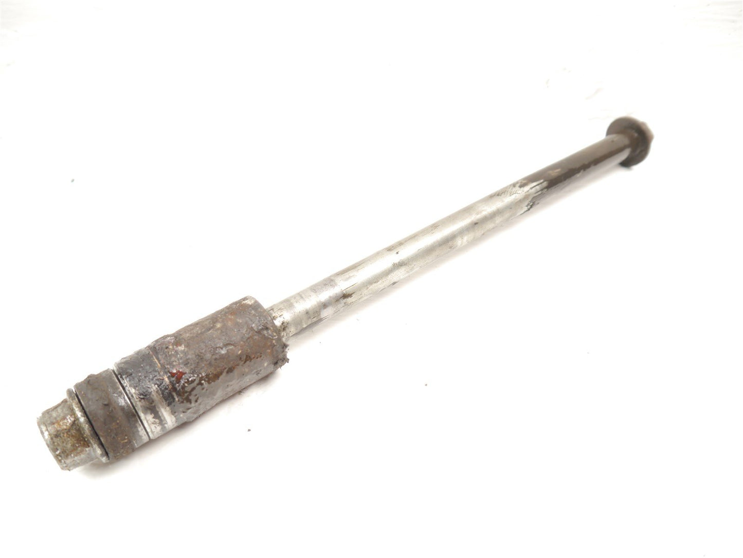 MUTT HILTS 125 2019-2020 REAR WHEEL SPINDLE