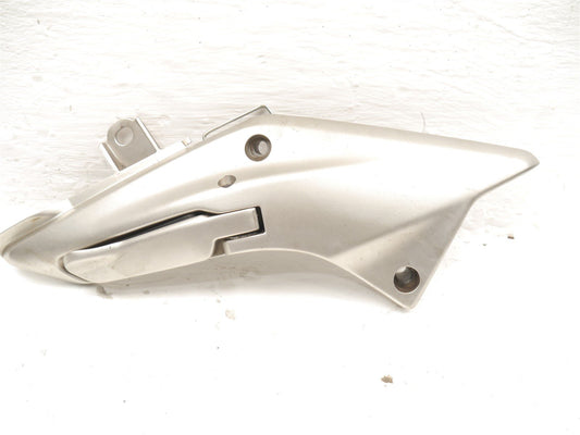 HONDA FJS600 SILVERWING 2011-2016 RIGHT REAR FOOTREST HANGER AND PEG