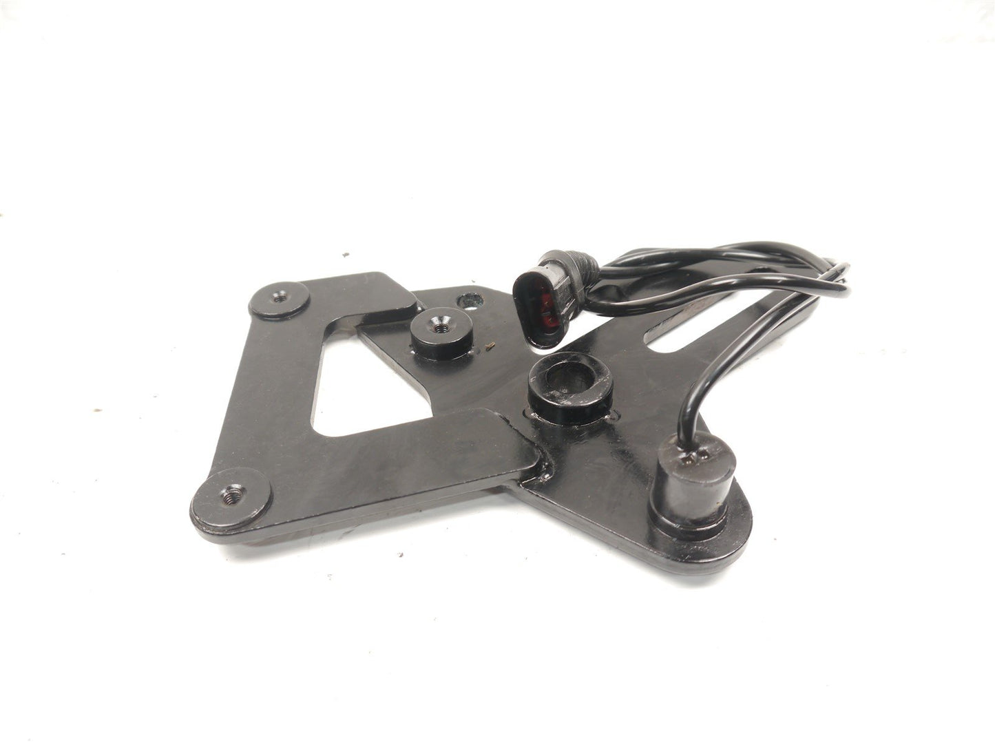KEEWAY RKF 125 2021-2023 REAR BRAKE CALIPER BRACKET & SENSOR