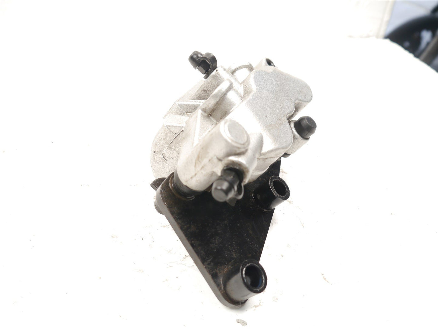 KEEWAY RKF 125 2021-2023 FRONT BRAKE CALIPER