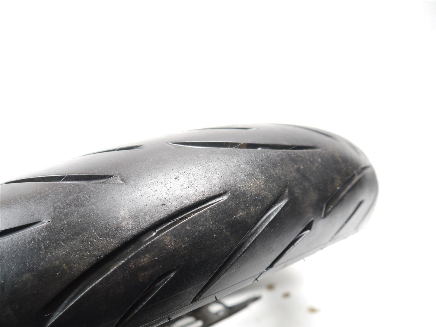 KEEWAY RKF 125 2021-2023 FRONT WHEEL AND TIRE