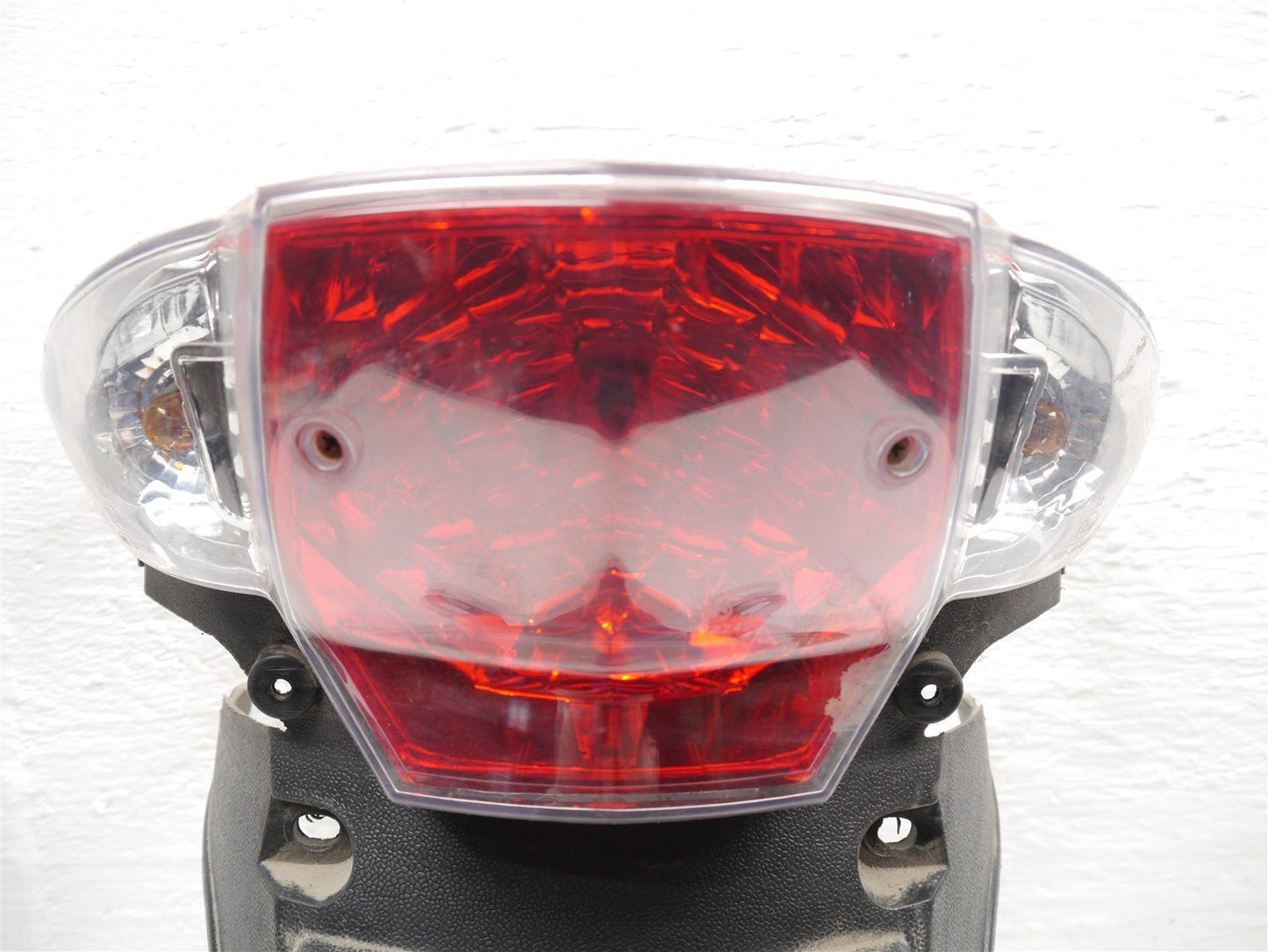 SINNIS SHUTTLE 2018-2022 REAR LIGHT