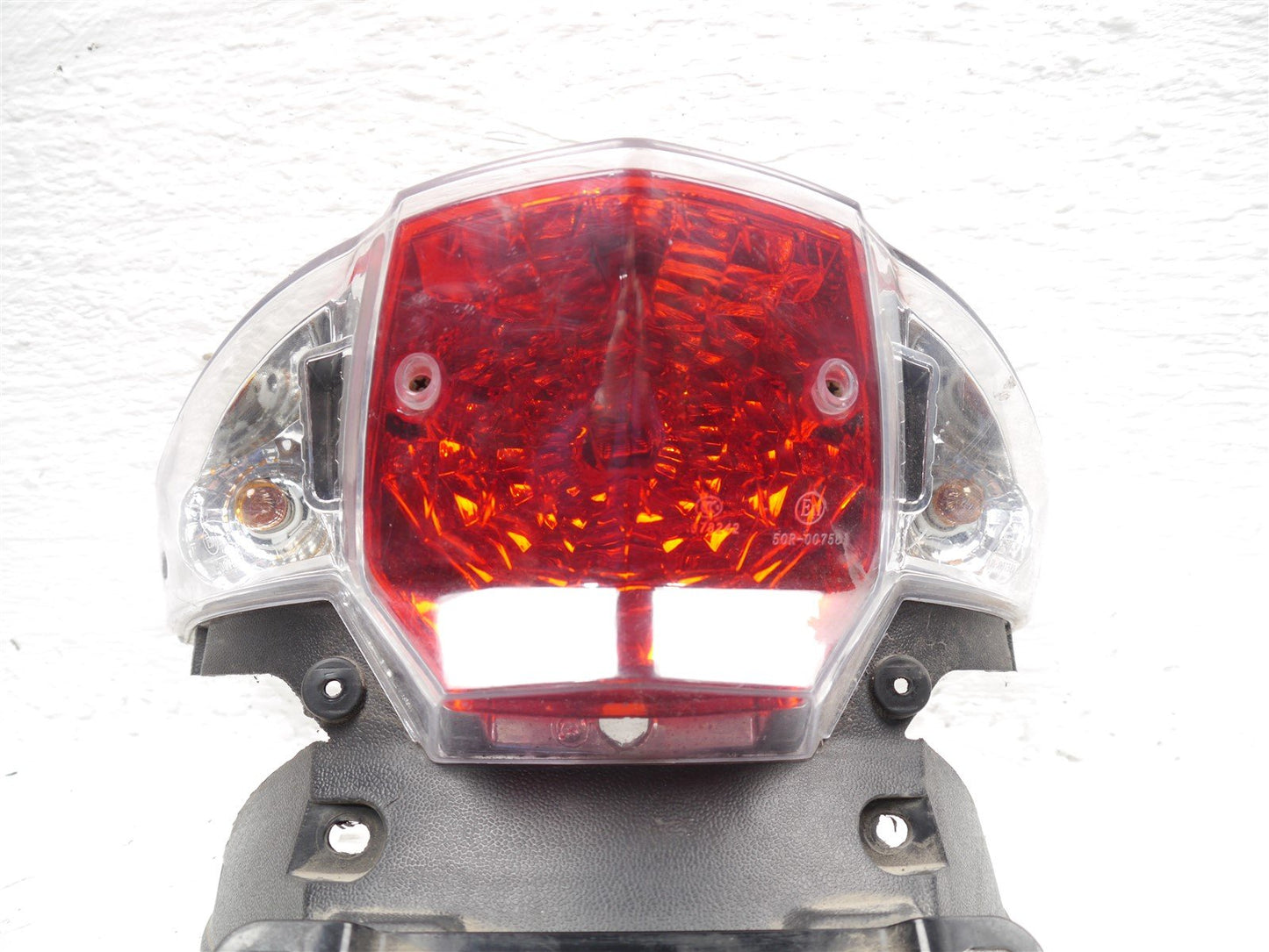 SINNIS SHUTTLE 2018-2022 REAR LIGHT
