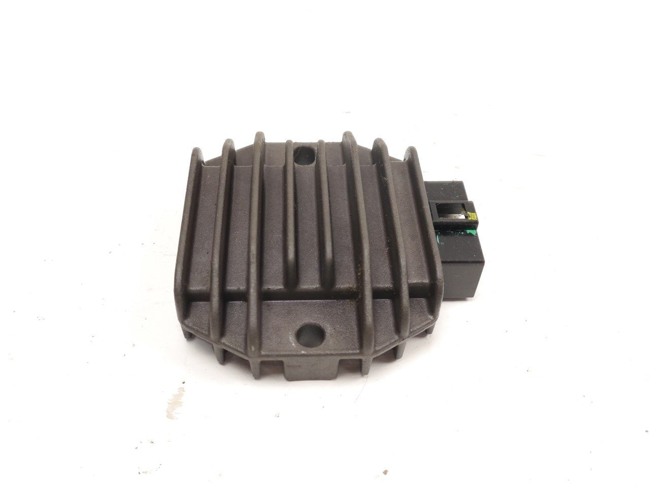 PIAGGIO LIBERTY 125 2017-2020 VOLTAGE REGULATOR RECTIFIER