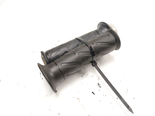 SUZUKI GS500 2002-2008 THROTTLE TUBE & GRIPS