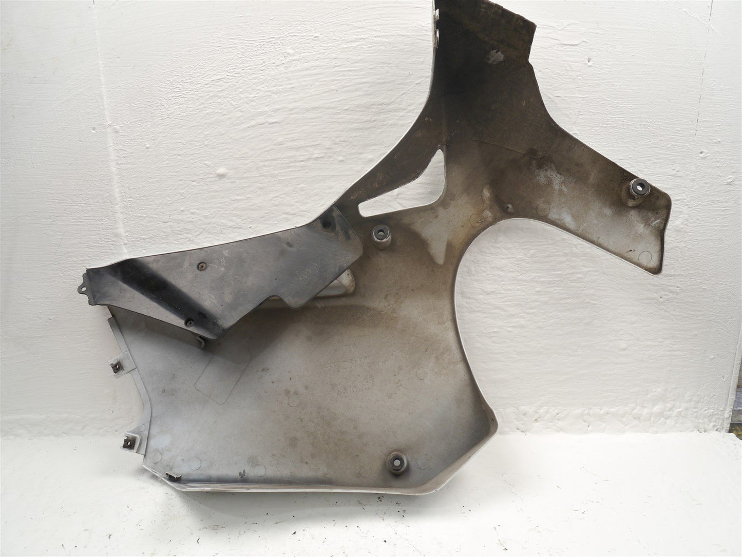 SUZUKI GS500 2002-2008 LEFT MAIN FAIRING (DAMAGED)