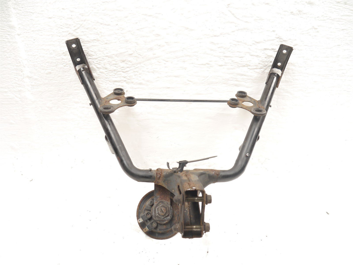 HONDA NT 650 DEAUVILLE 2002-2005 FRONT FAIRING MOUNT