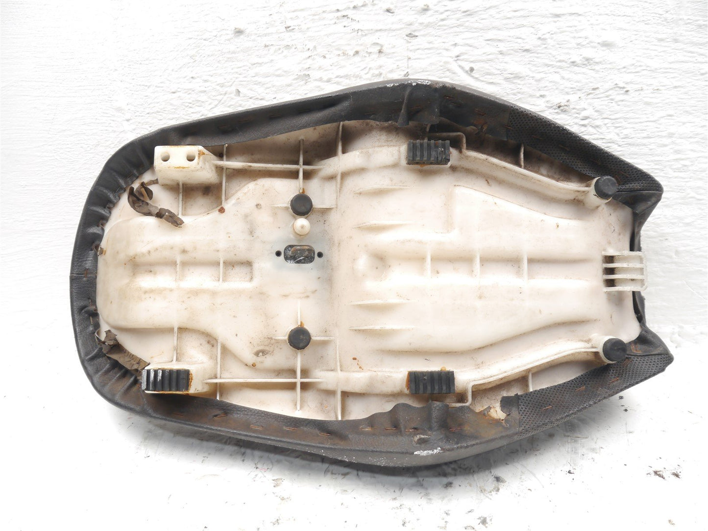 SUZUKI GSX750 W INAZUMA 1997-2002 SEAT
