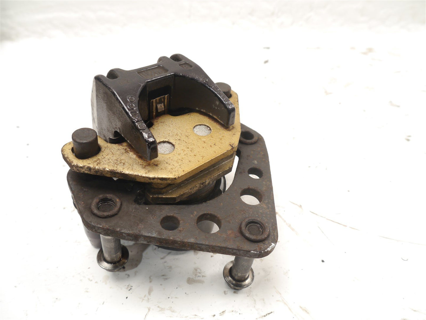 KAWASAKI GPZ600R FRONT RIGHT BRAKE CALIPER