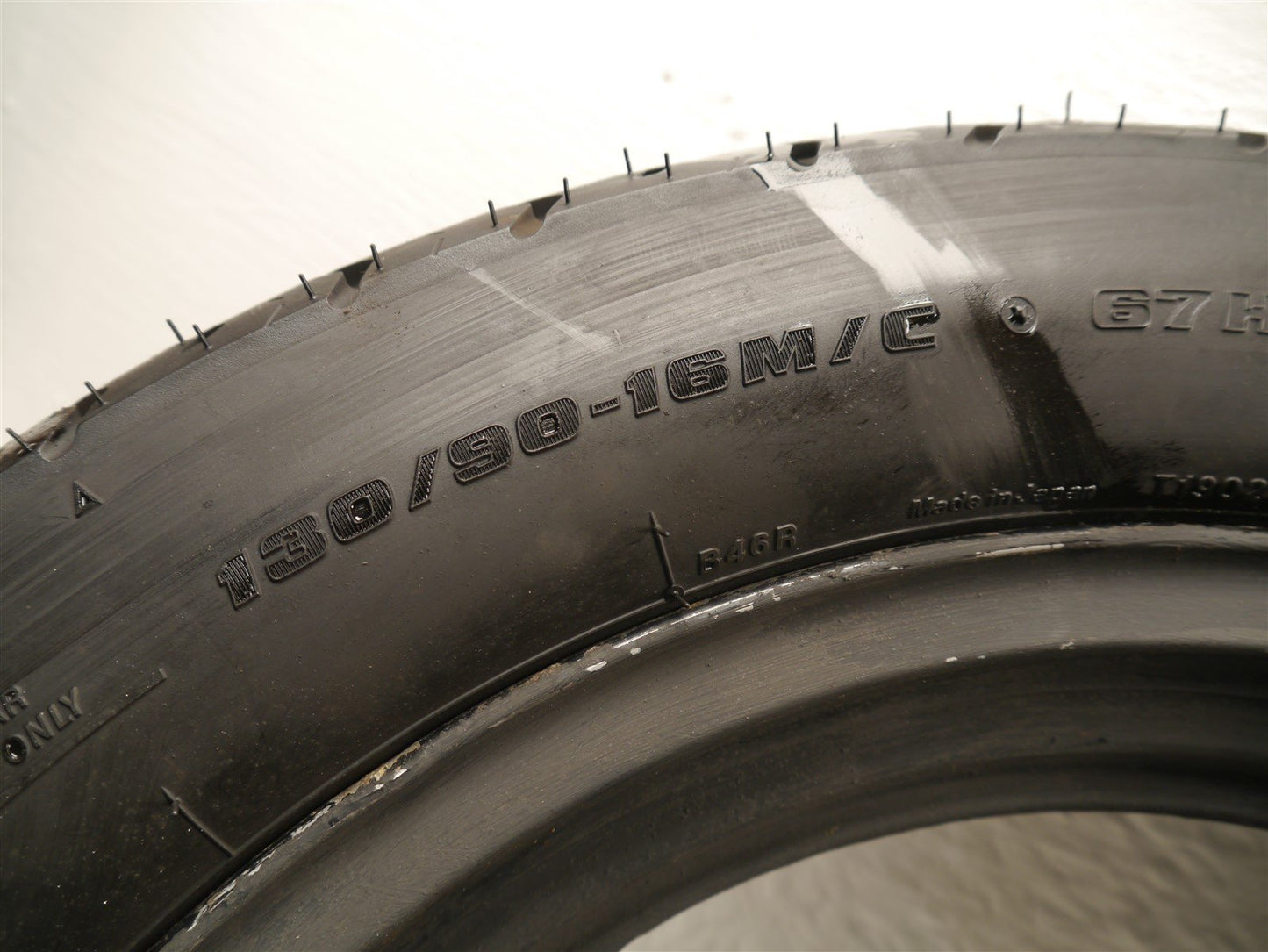 KAWASAKI GPZ600R REAR WHEEL & TIRE