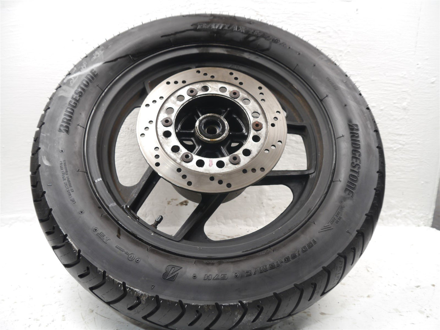 KAWASAKI GPZ600R REAR WHEEL & TIRE