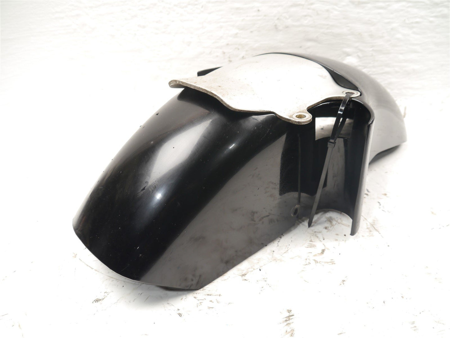 KAWASAKI GPZ600R FRONT MUDGUARD & BRACE
