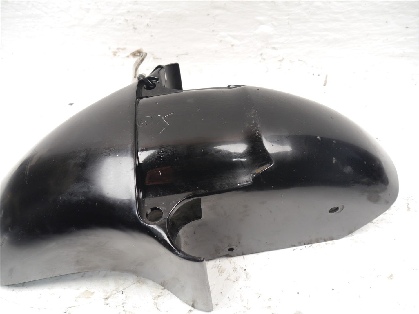 KAWASAKI GPZ600R FRONT MUDGUARD & BRACE