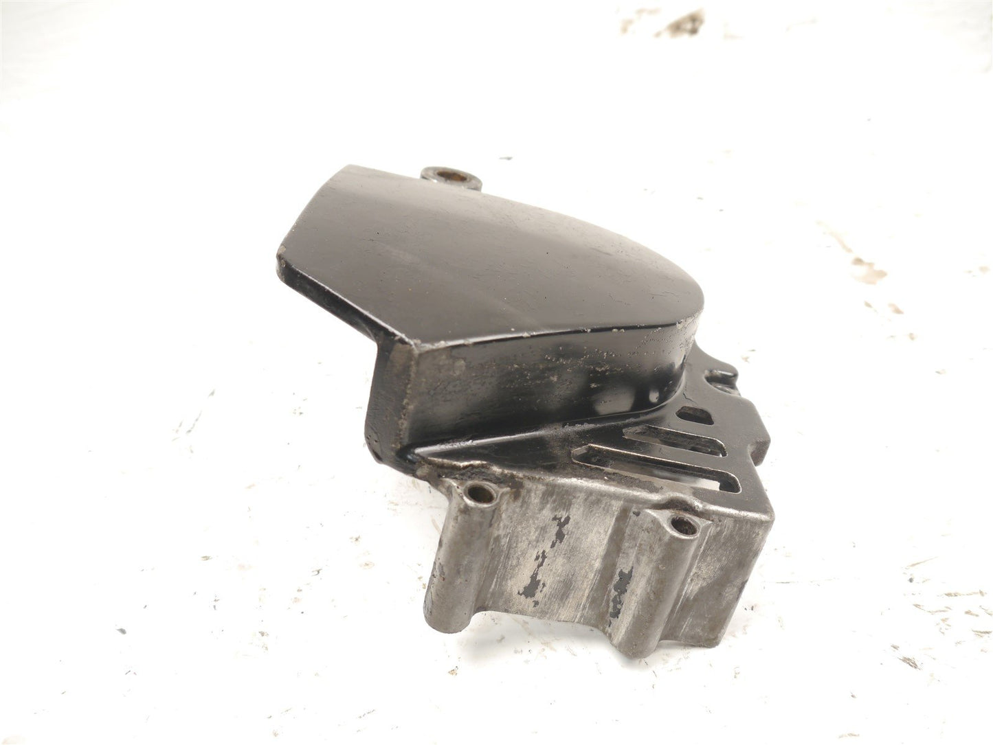 KAWASAKI GPZ600R FRONT SPROCKET COVER