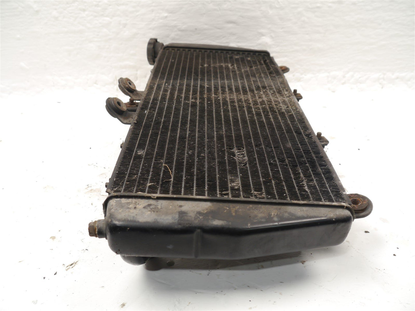 TRIUMPH DAYTONA 955i 2002-2006 RADIATOR & FAN