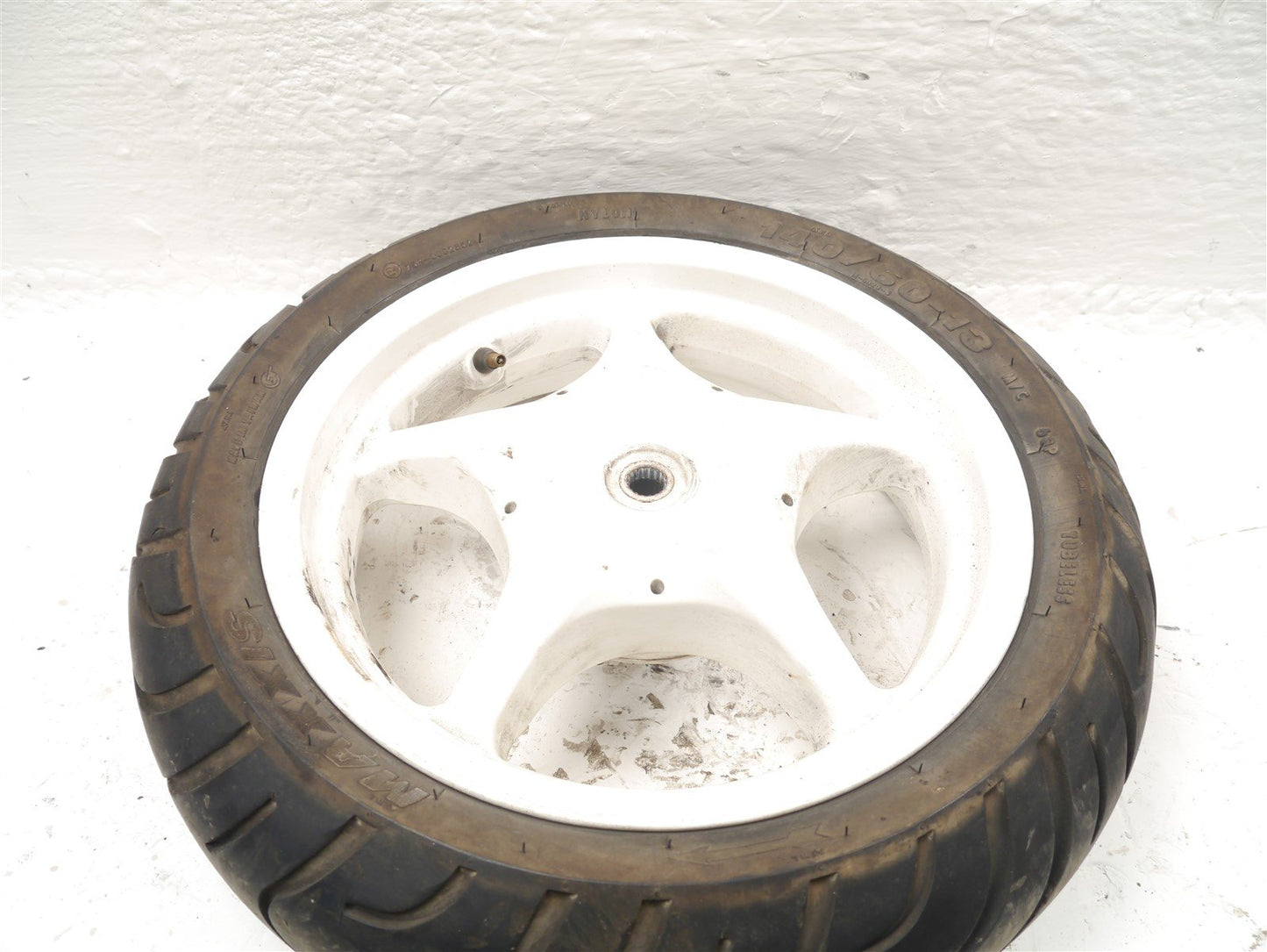 YAMAHA YQ100 AEROX REAR WHEEL