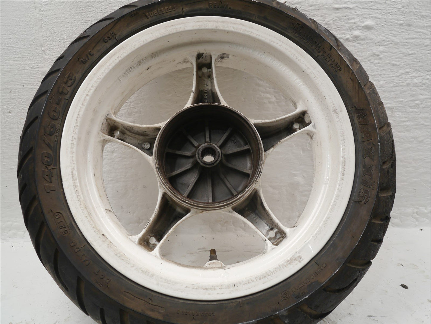 YAMAHA YQ100 AEROX REAR WHEEL