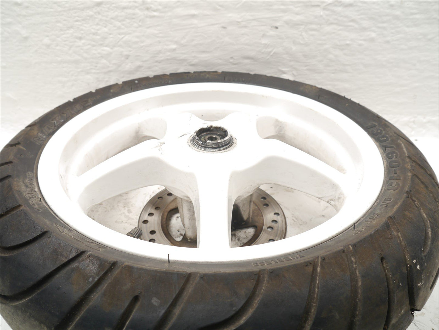 YAMAHA YQ100 AEROX FRONT WHEEL