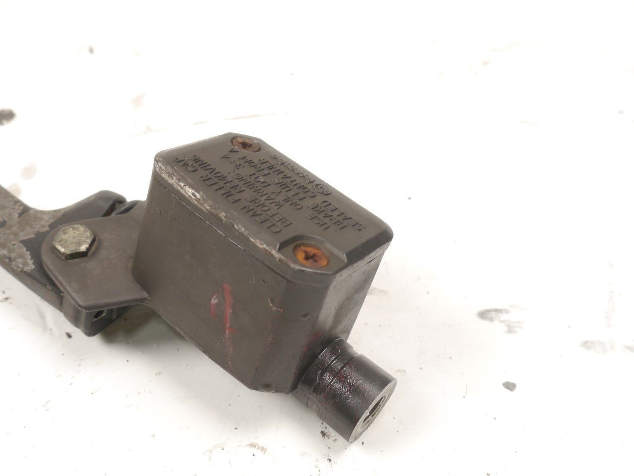 YAMAHA YQ100 AEROX FRONT BRAKE MASTER CYLINDER