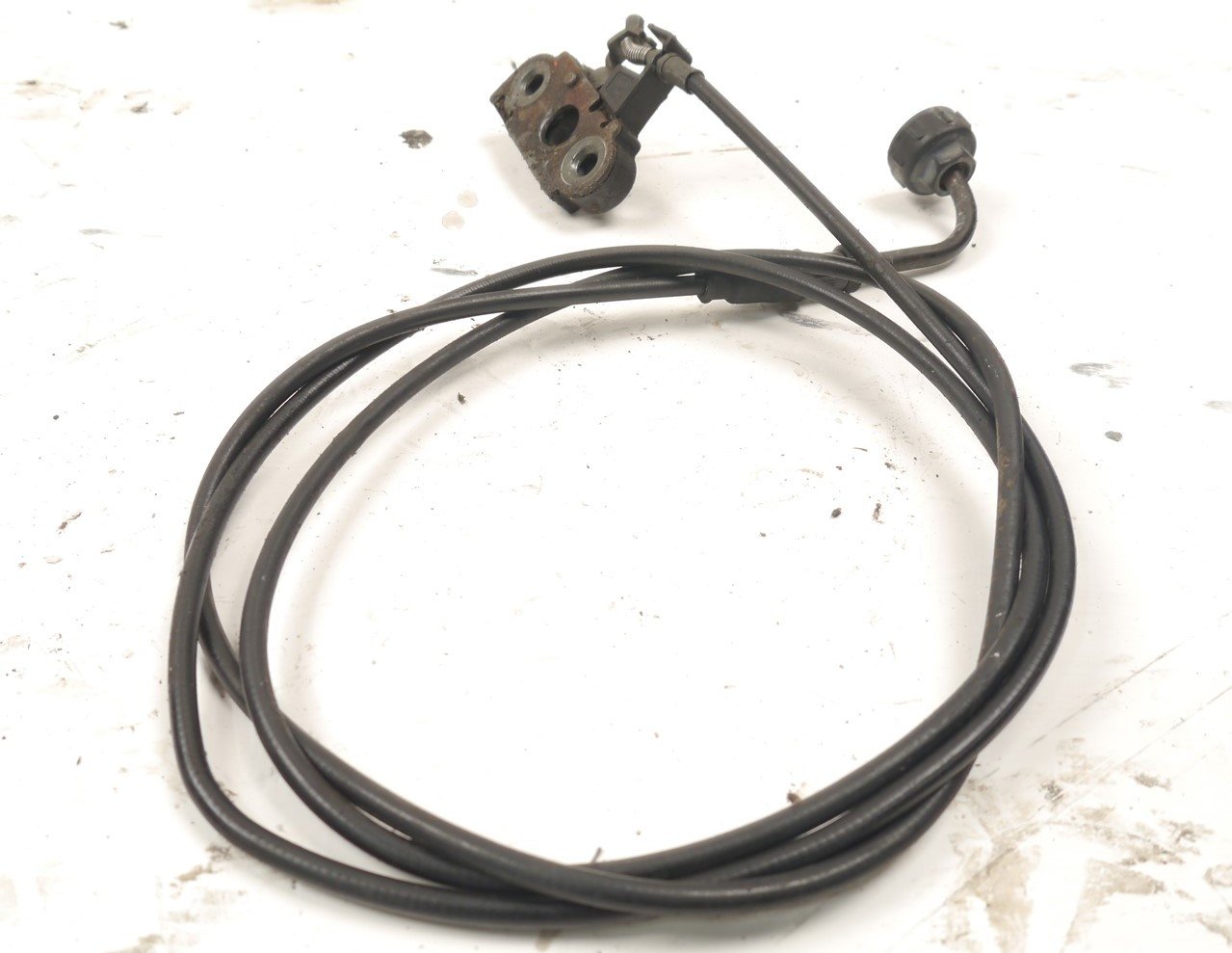 YAMAHA YQ100 AEROX SEAT LATCH & CABLE