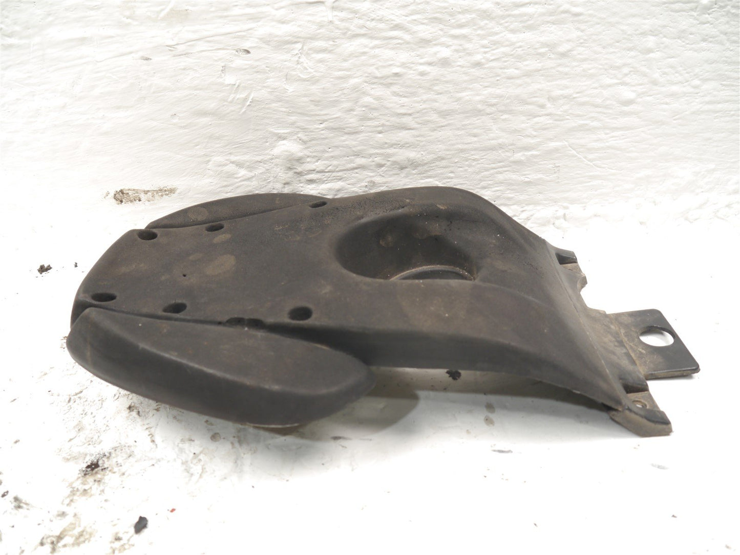 YAMAHA YQ100 AEROX REAR SEAT